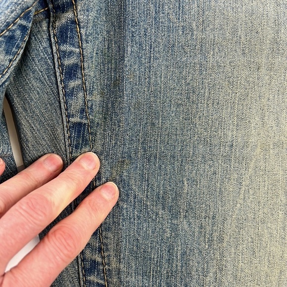 Angels light wash  cuffed capris size - Picture 6 of 11